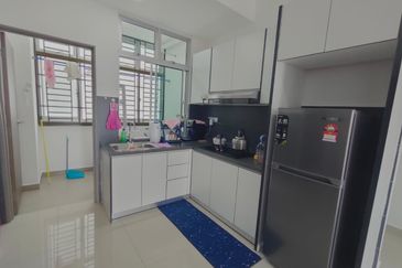 SKS Habitat Apartment, Larkin