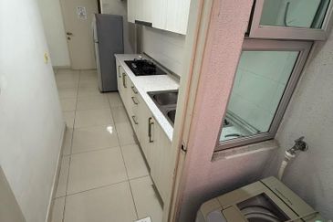 Dedaun Hijau (Greenfield Regency)