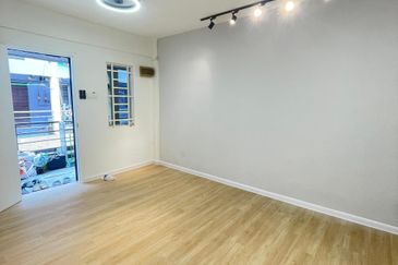 Flat Taman Plentong Utama