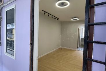 Flat Taman Plentong Utama