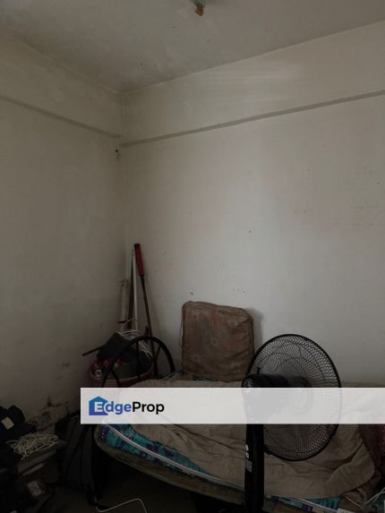 Temenggong, Kulai flat, Johor, Kulai