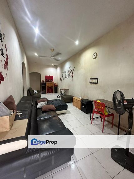 taman kemaps indah single storey, Johor, Johor Bahru