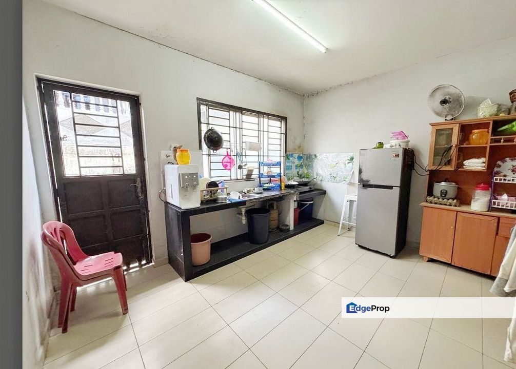 taman bukit kempas double storey, Johor, Johor Bahru