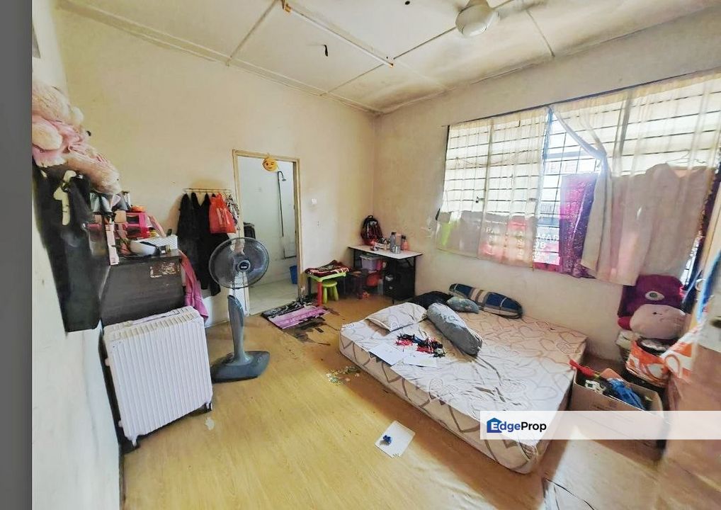 taman bukit kempas double storey, Johor, Johor Bahru