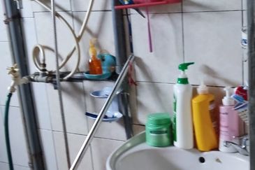 Flat Bandar Selesa Jaya @ Jalan Silat Lincah