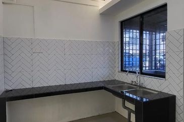 Flat Bandar Selesa Jaya @ Jalan Silat Lincah