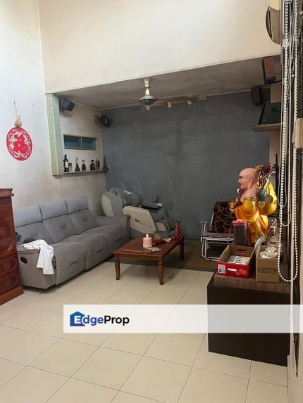 TAMAN mutiara rini 1.5 storey, Johor, Skudai