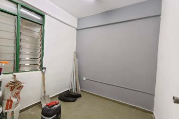 Flat Temenggong, Bandar Indahpura