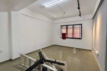 Flat Temenggong, Bandar Indahpura