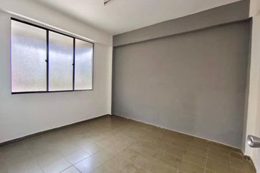 Flat Temenggong, Bandar Indahpura