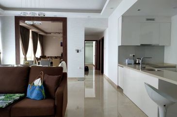 Paradiso Nuova Medini