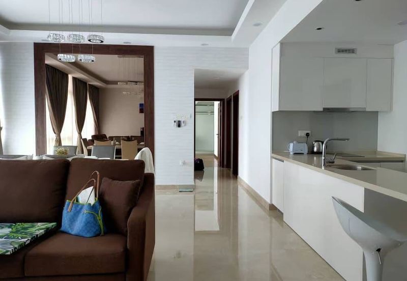 Paradiso Nuova Medini