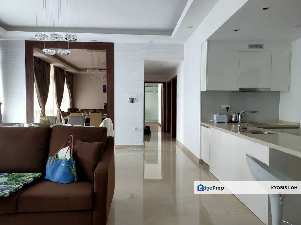 paradiso nuova big  unit, Johor, Nusajaya