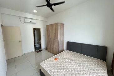 D'Summit Residences @ Kempas Utama