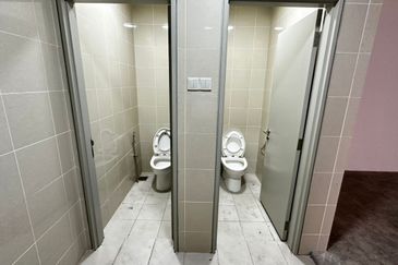 Jalan Yew off Jalan Pasar