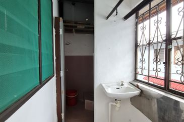 Flat Taman Ungku Tun Aminah