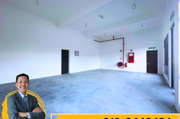 Taman Industri Jaya 1.5 Storey Semi D Factory For Rent