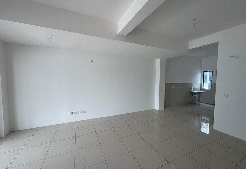 Jalan Tasik Mutiara 2