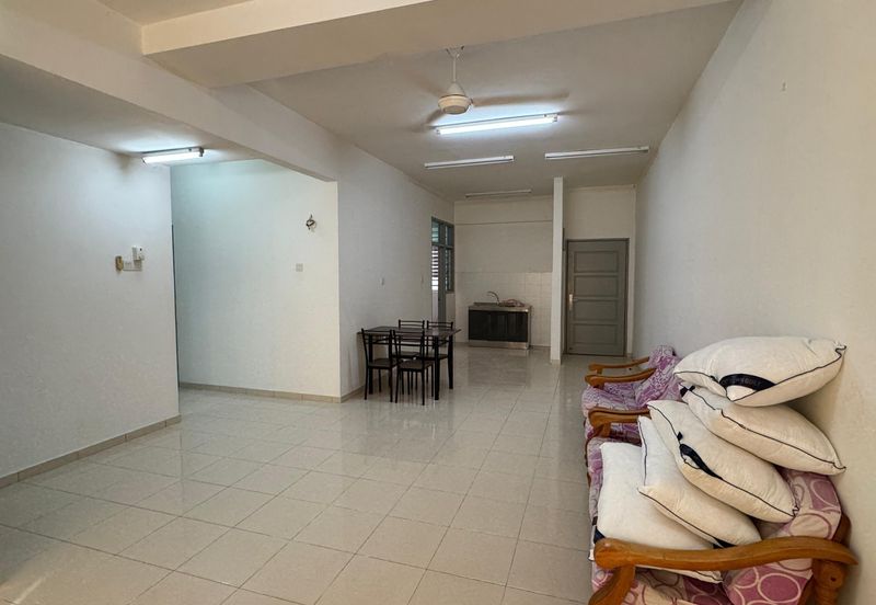 De Centro Pangsapuri Tanjung Permai