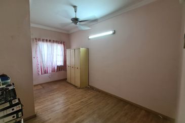 Lorong Sintar Indah 1