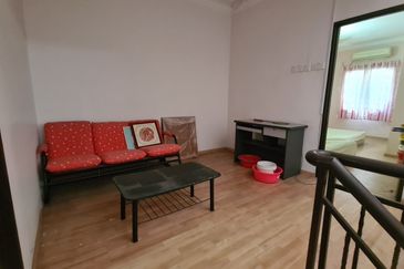 Lorong Sintar Indah 1