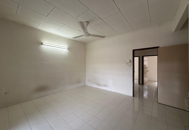 TAMAN LEMBAH IMPIANA