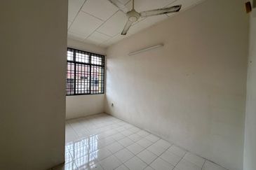 TAMAN LEMBAH IMPIANA