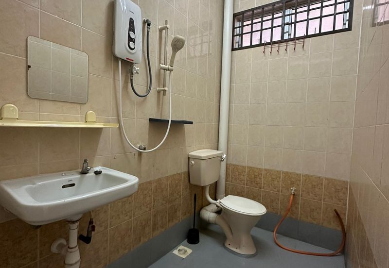 TAMAN LEMBAH IMPIANA