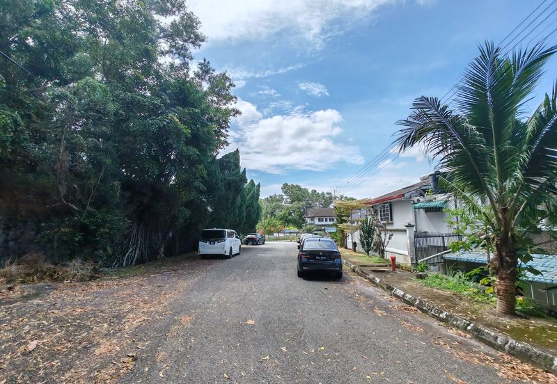 Seremban Land for Sale, Large tophill, Freehold