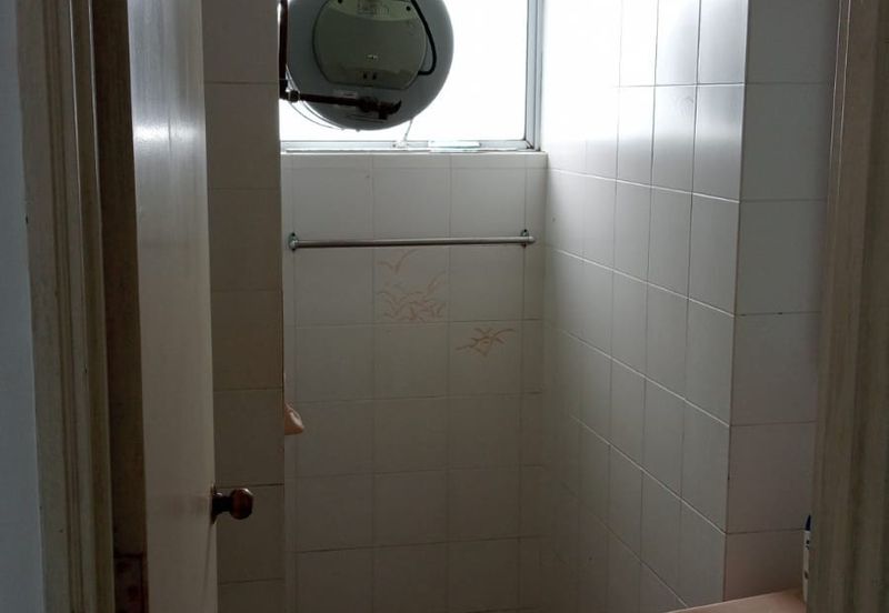 Golden Hills Resort (Amber Court)