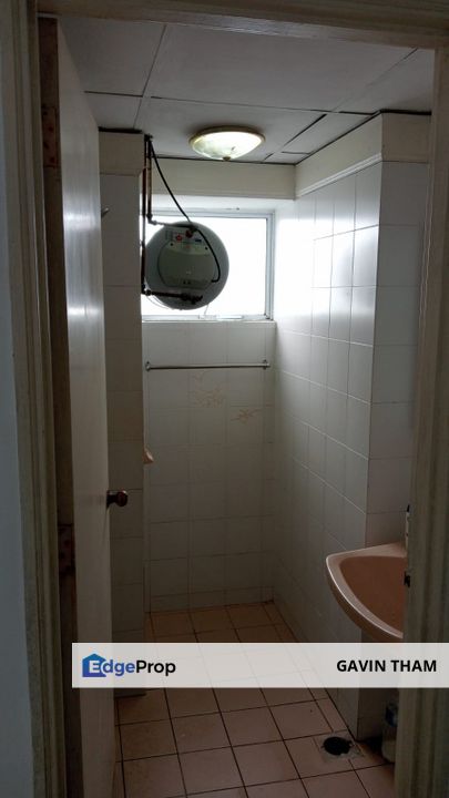 Amber Court Apartment freehold for sale, good and cool whether place, Pahang, Genting Highlands