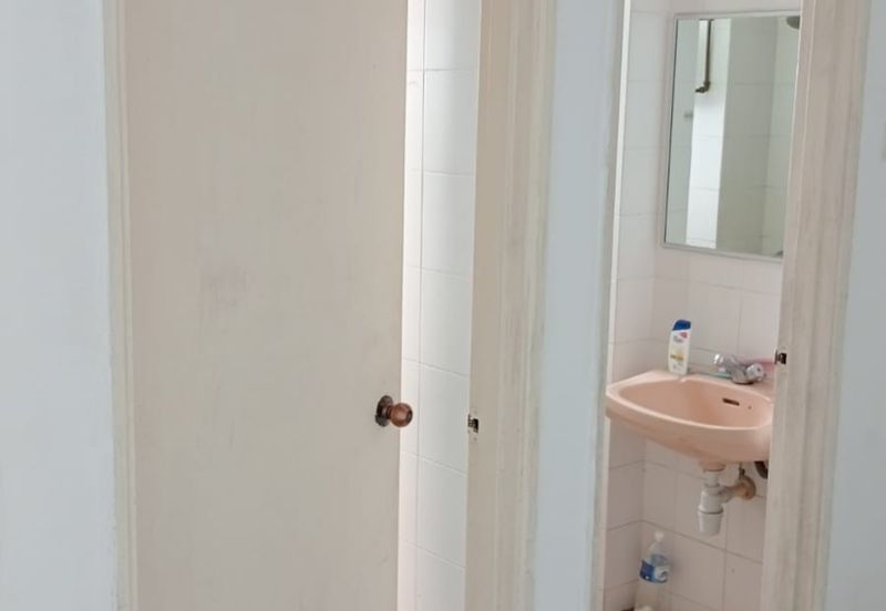 Golden Hills Resort (Amber Court)