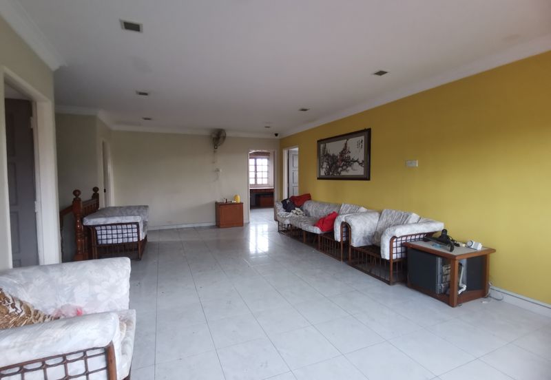 2 Storey Corner Bungalow @Taman OUG, community Guarded area, Chinese Area