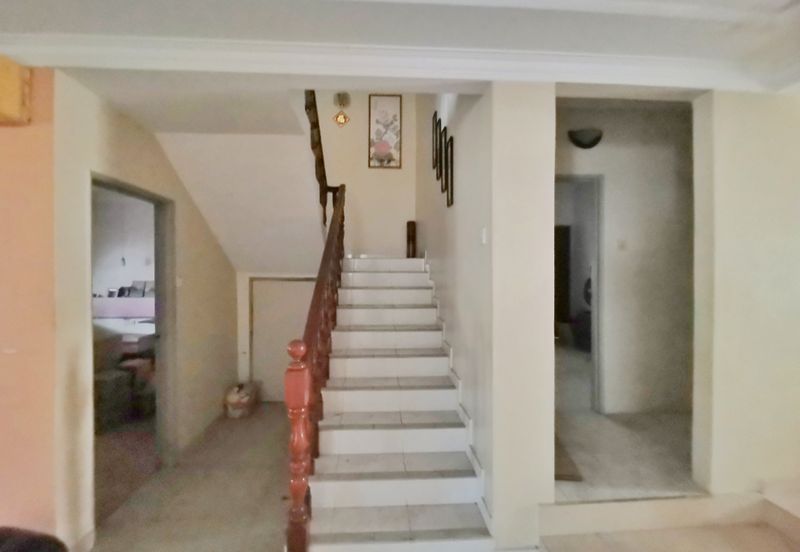 2 Storey Corner Bungalow @Taman OUG, community Guarded area, Chinese Area