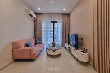 Baypoint @ Country Garden Danga Bay