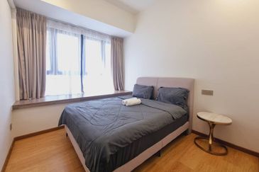 Baypoint @ Country Garden Danga Bay