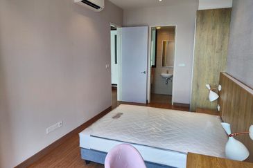 The Elysia Park Residence