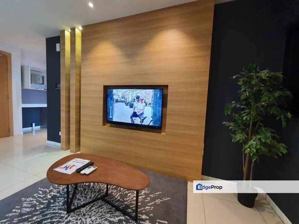 Suasana Suites @ JB Town fully furnished 1 Bed 1 Bath, Johor, Johor Bahru