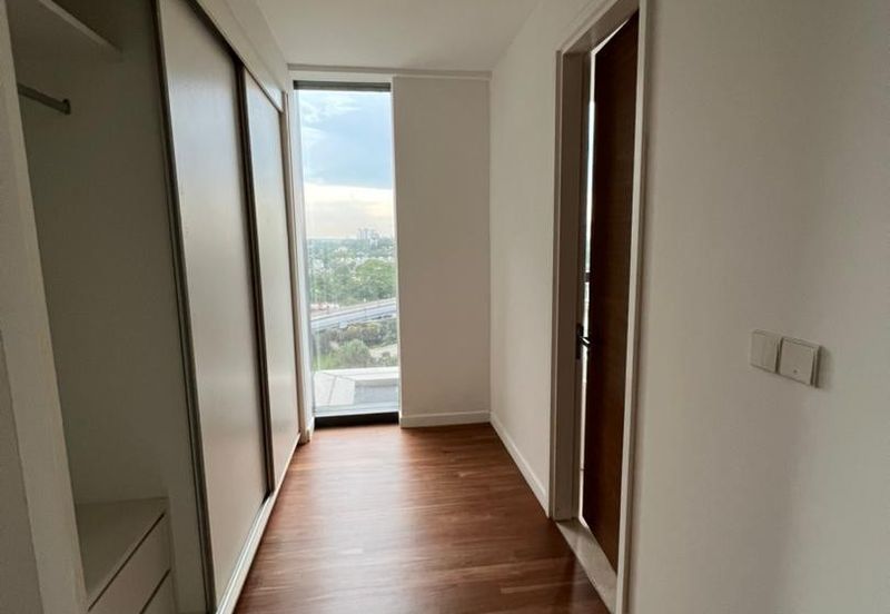 The Astaka @ 1 Bukit Senyum