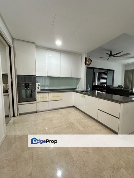 The Astaka @ 1 Bukit Senyum Mid Floor 3Bed 4Bath fully furnished , Johor, Johor Bahru
