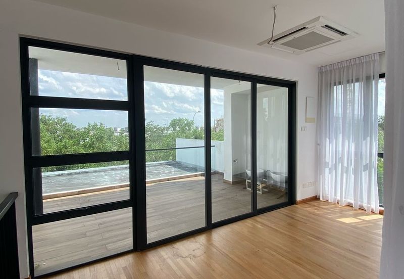 The Hills Residences, Senibong Cove