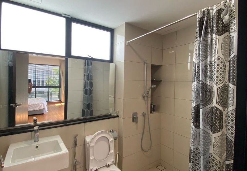 The Hills Residences, Senibong Cove