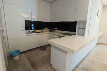 Pinetree, Puteri Harbour