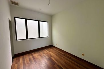 The Canal Garden South, Horizon Hills