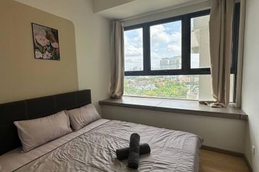 Baypoint @ Country Garden Danga Bay