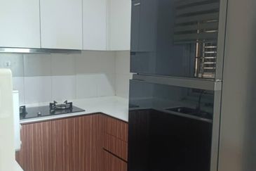 Seasons Luxury Apartments @ Amara Larkin