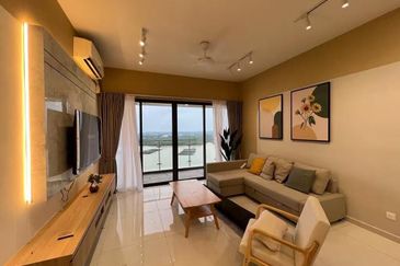 Bay Laurel @ Country Garden Danga Bay