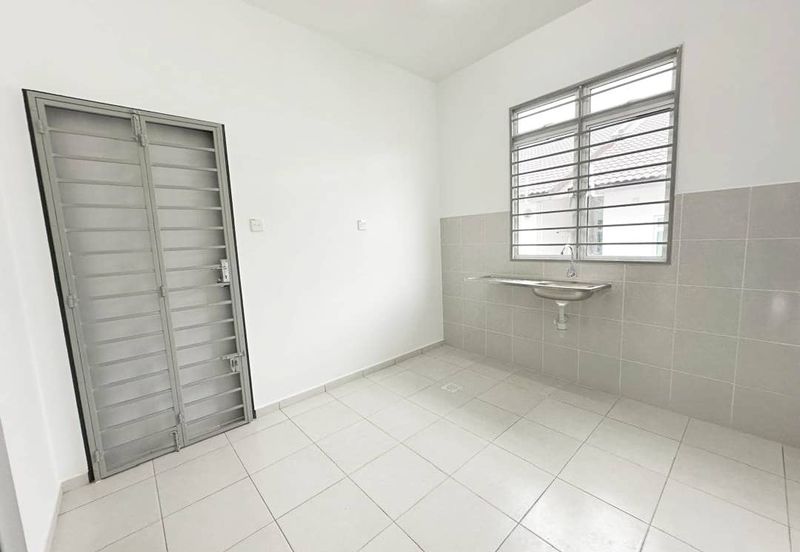 Taman Puterimas @ Kluang Single Storey Terrace House (100% full loan)