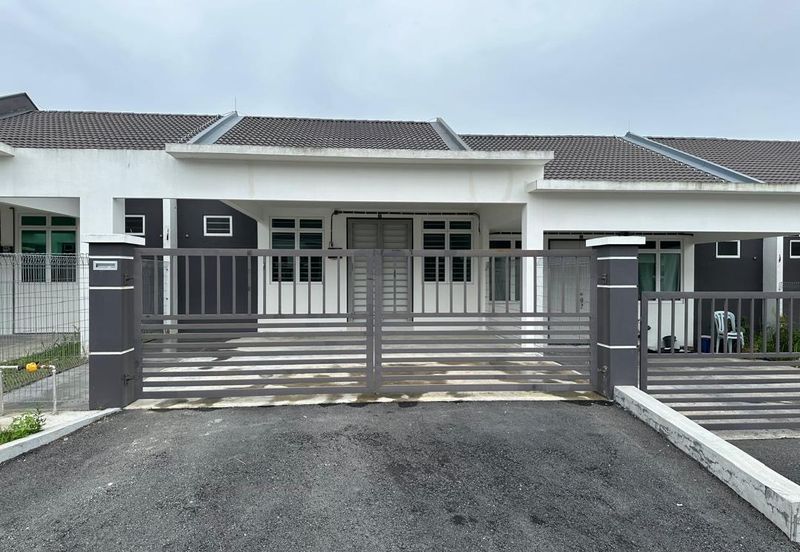 Taman Puterimas @ Kluang Single Storey Terrace House (100% full loan)