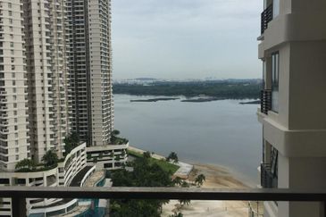 Royal Strand @ Country Garden Danga Bay